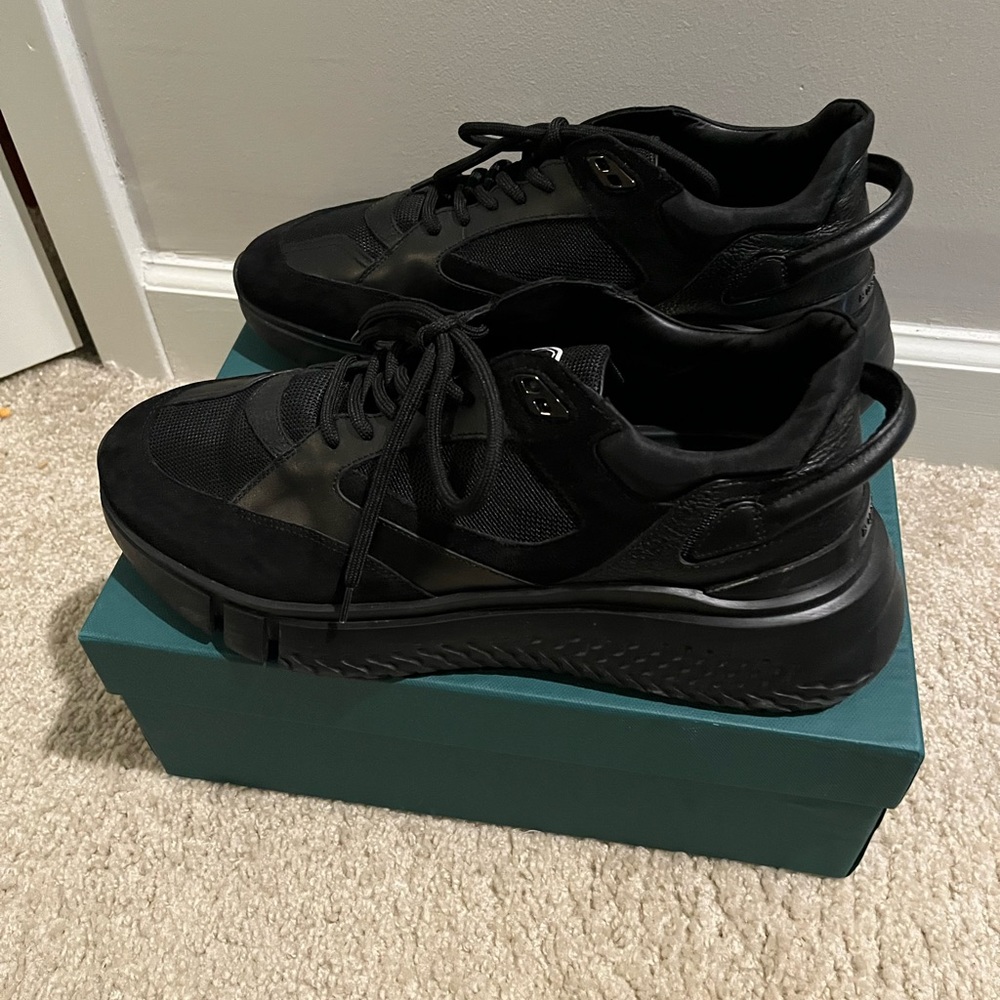 Men Shoes